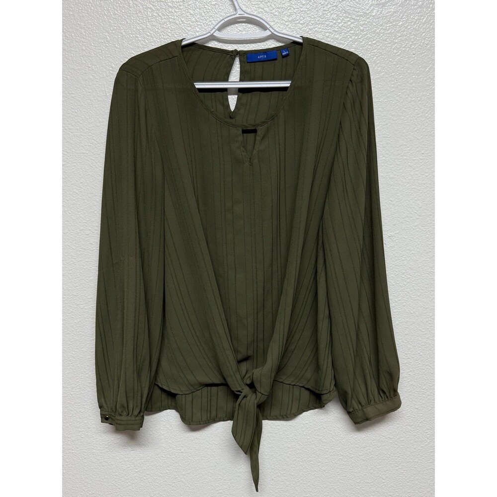 Apt.9 Army Green Women’s blouse Size Large